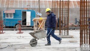 Lee más sobre el artículo Río Negro y Neuquén lideran el empleo en la construcción