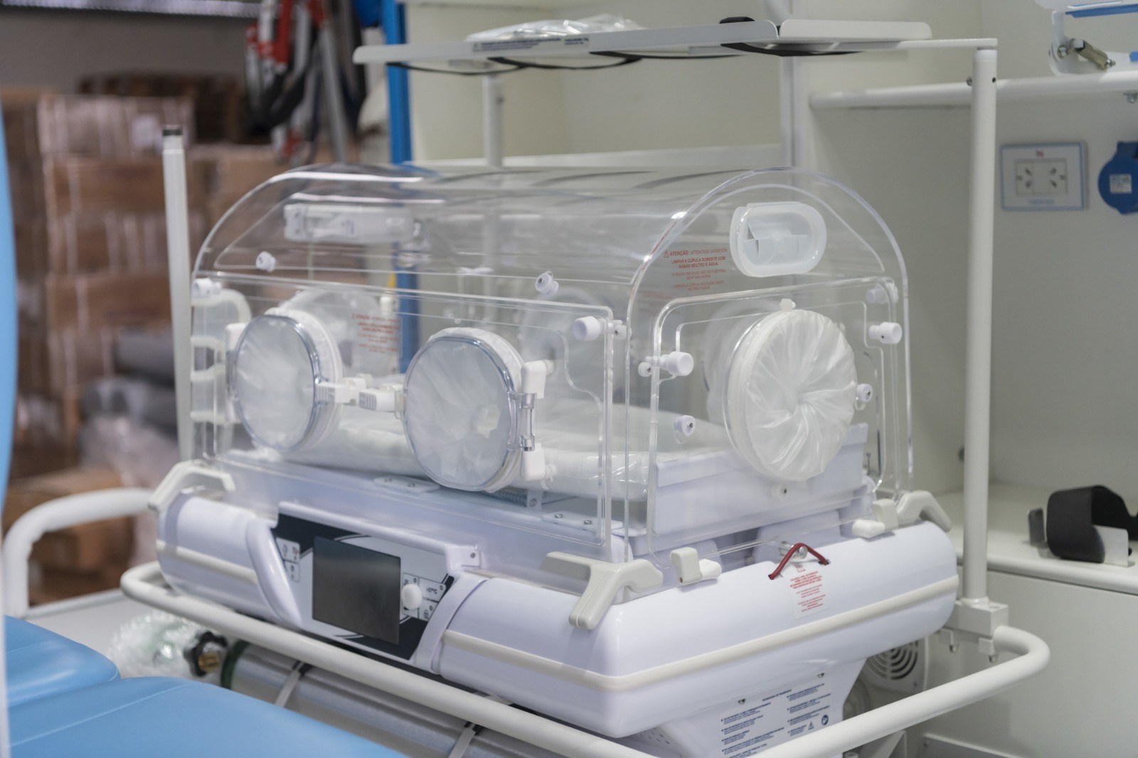 En este momento estás viendo Río Negro incorpora 11 incubadoras de alta tecnología para traslados neonatales críticos