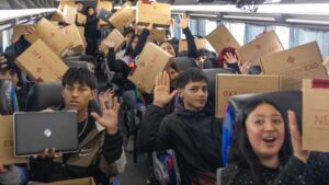 Lee más sobre el artículo Notebooks y educación de calidad para estudiantes de ESRN Rural Virtual