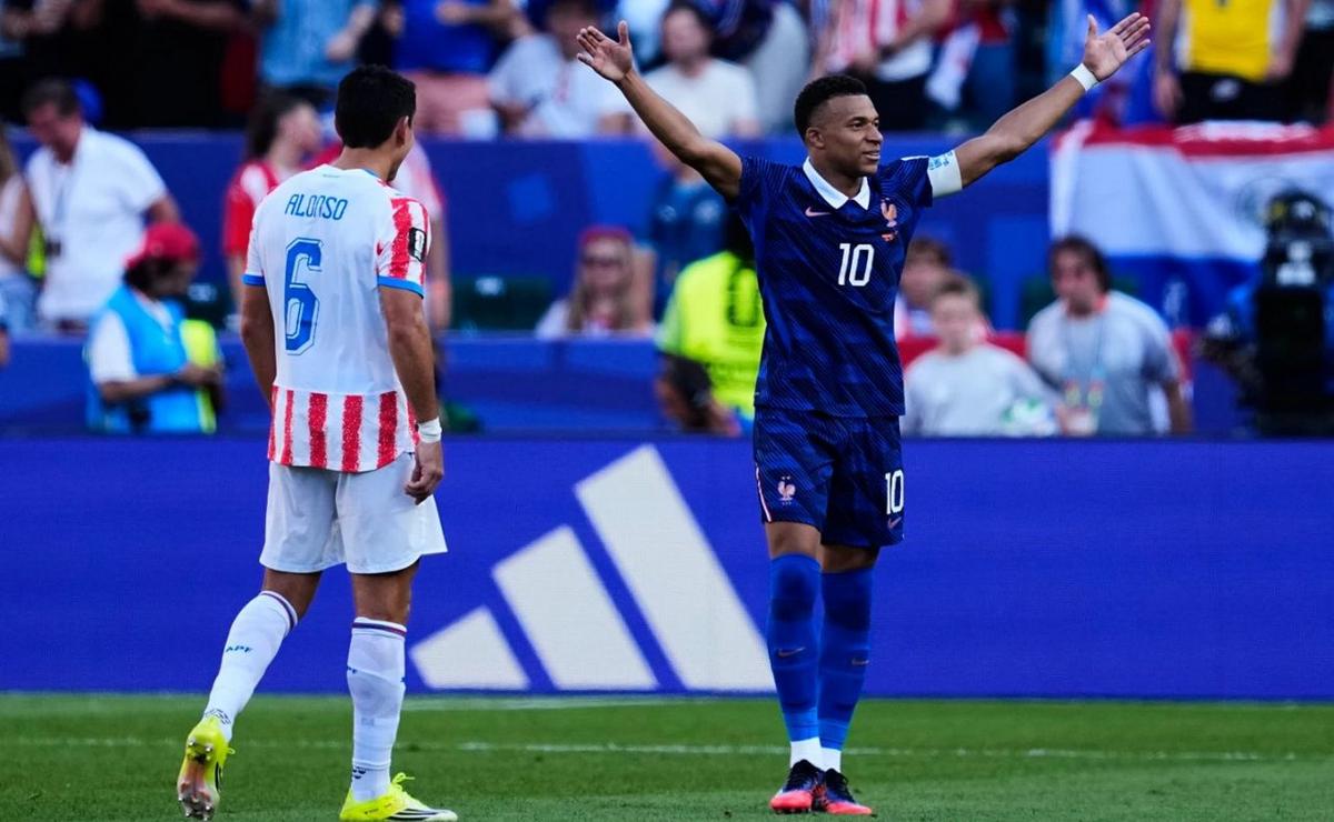 En este momento estás viendo Francia tuvo que batallar contra Paraguay y le ganó con un gol de Mbappé