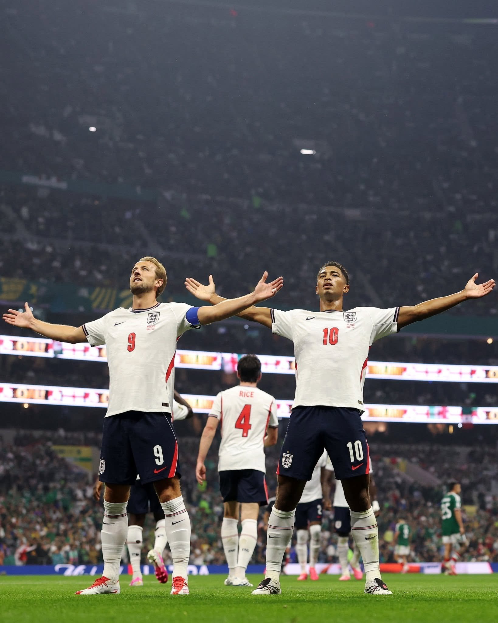 En este momento estás viendo Inglaterra venció a México en el Azteca y se metió en cuartos de final
