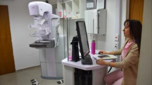 Lee más sobre el artículo Bajaron las muertes por cáncer de mama en Río Negro