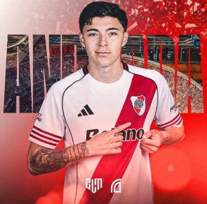 Lee más sobre el artículo Tobías Andrada se somete a revisión médica para convertirse en refuerzo de River Plate