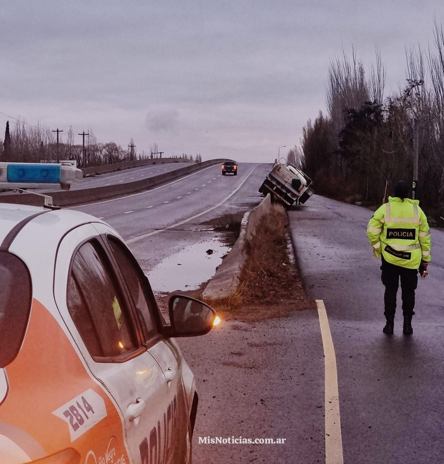 En este momento estás viendo Erró el camino y terminó “colgado” en un New Jersey de Ruta 22