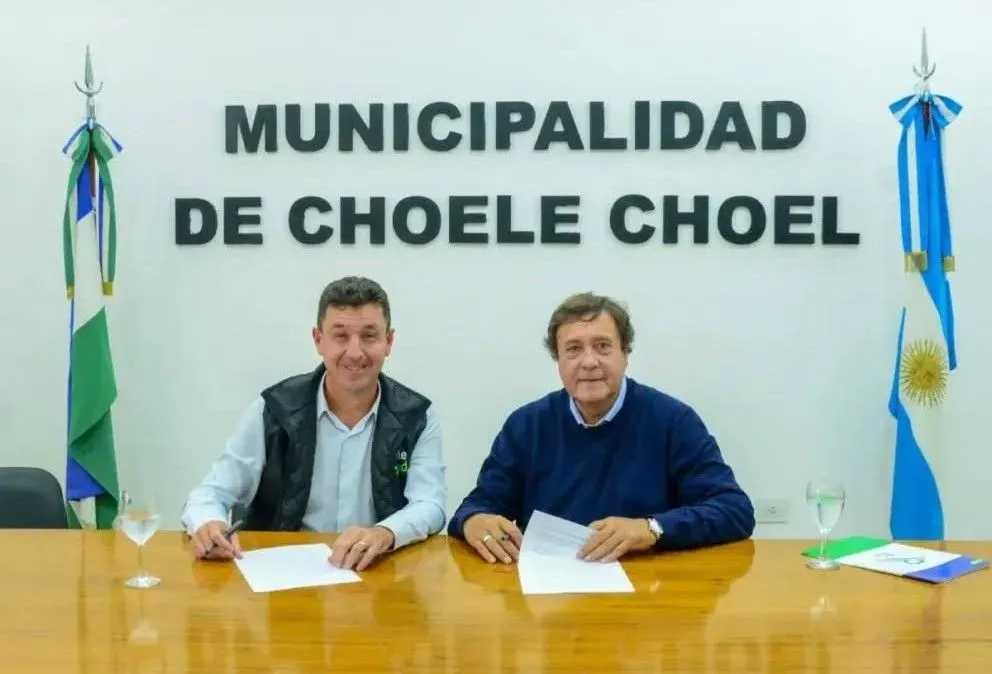 En este momento estás viendo Weretilneck en el aniversario de Choele Choel  anticipó anuncios en salud