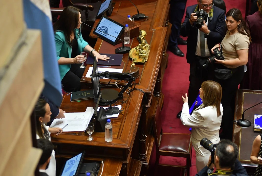 Villarruel acusó al oficialismo de “vender el país” por la Ley de Tierras