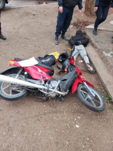 Lee más sobre el artículo Detuvieron a un motociclista acusado de robar con un inhibidor de señal
