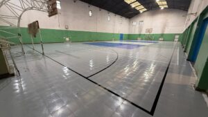 Lee más sobre el artículo Avanzan las mejoras en los gimnasios y espacios deportivos de Cipolletti