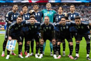 Lee más sobre el artículo  La Selección argentina regresa al país sin Messi tras la final del Mundial