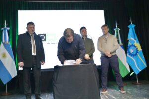 Lee más sobre el artículo Yanotti: “La Comarca Andina tendrá un sistema eléctrico más robusto”