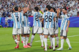Lee más sobre el artículo La Selección Argentina prepara una gira por China y podría jugar ante Uruguay en Buenos Aires