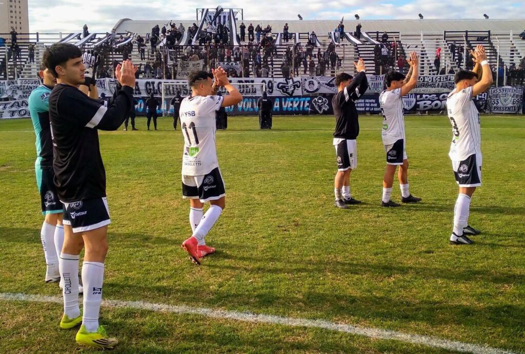 Cipolletti empató 2 a 2 con Atenas de Río Cuarto