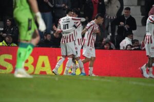 Lee más sobre el artículo Instituto recibe a San Lorenzo en busca de recuperar la cima del Grupo A