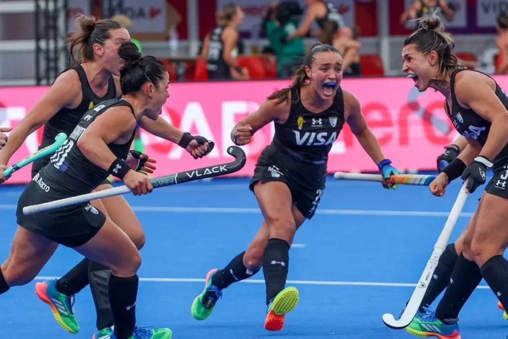 Las Leonas siguen firmes en la Copa del Mundo: triunfo ante Escocia y clasificación asegurada