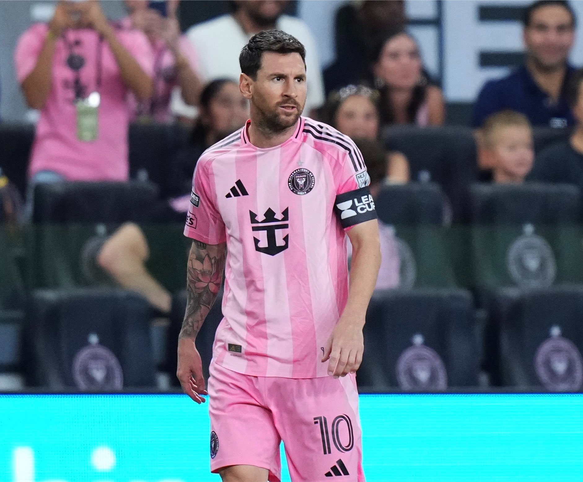 En este momento estás viendo Messi volvió a jugar tras la muerte de su padre, pero Inter Miami quedó eliminado