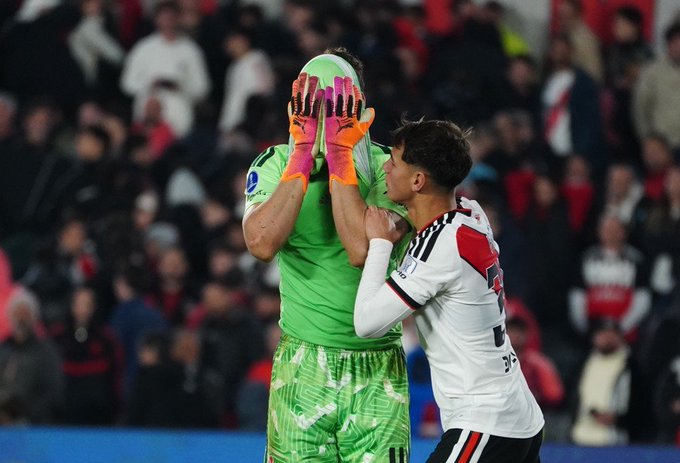 River quedó eliminado de la Copa Sudamericana frente a Independiente Santa Fe