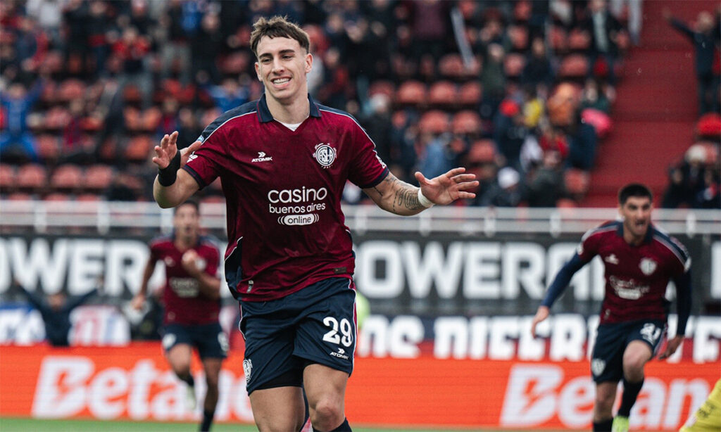 San Lorenzo derrotó a Unión y salió del fondo de la tabla del Clausura