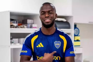Lee más sobre el artículo Boca presentó a Énner Valencia
