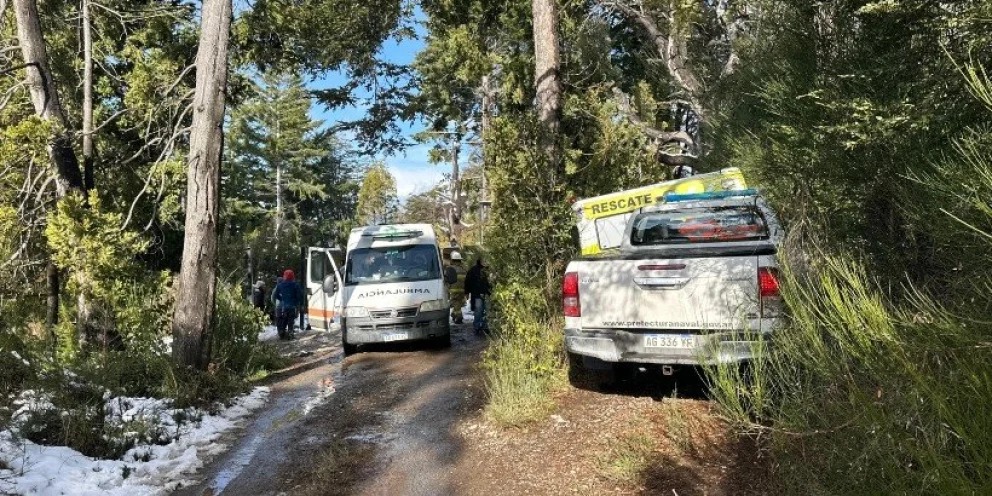 Murió una niña tras caer el vehículo en el que viajaba al lago Nahuel Huapi