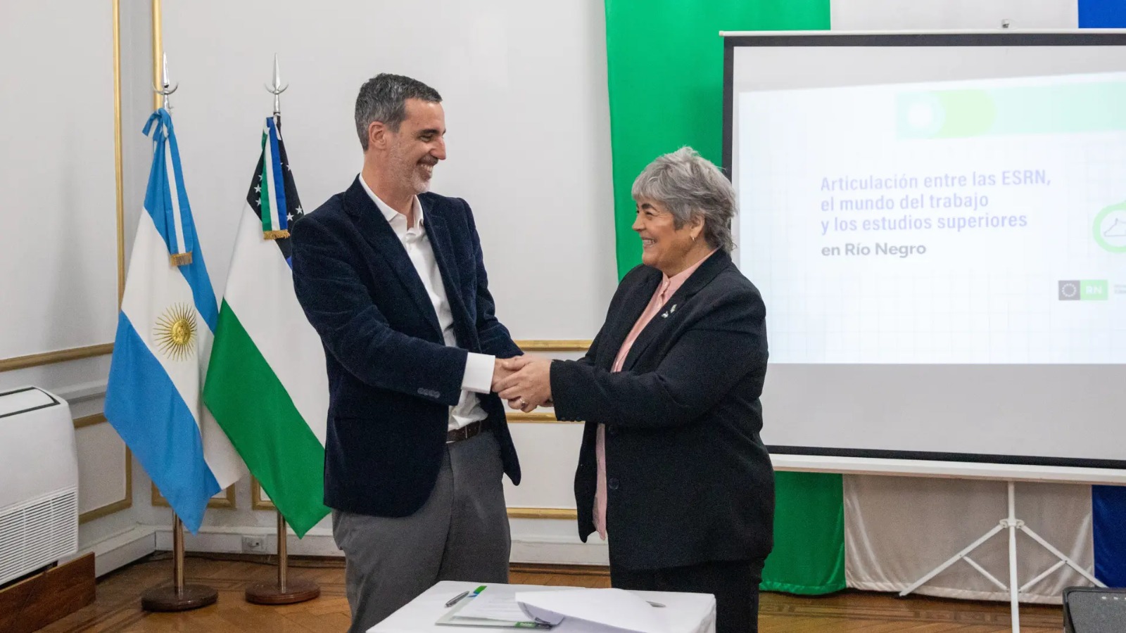 En este momento estás viendo Escuela secundaria: impulsan la formación para el trabajo y los estudios superiores