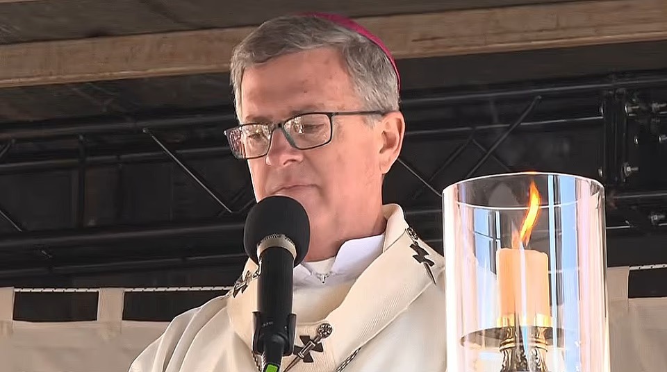 En San Cayetano, García Cuerva pidió fuerza para seguir adelante