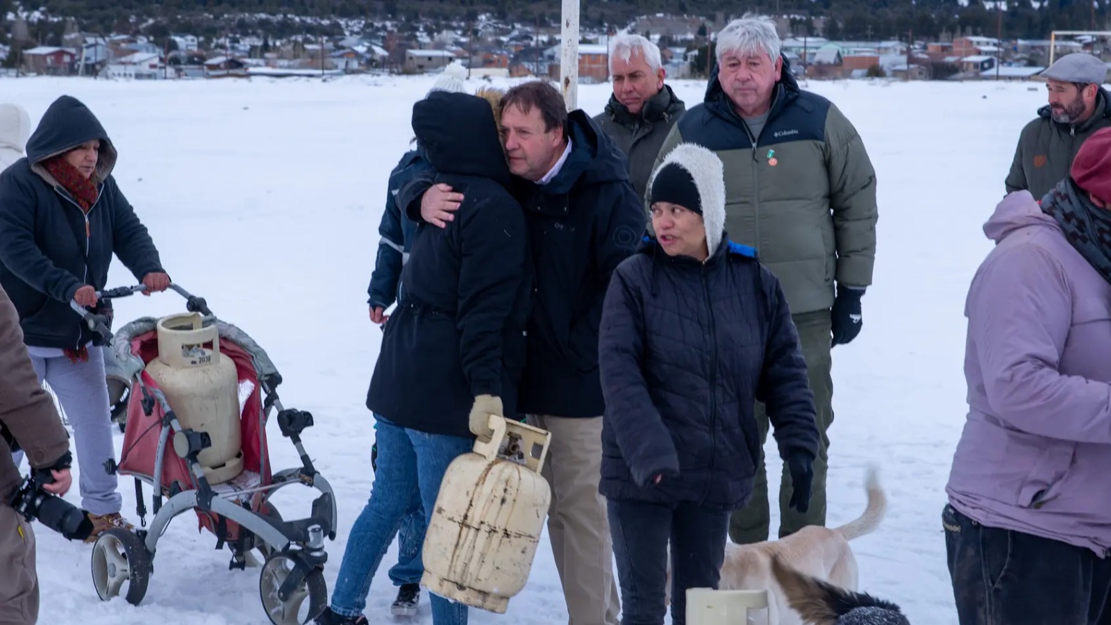 En este momento estás viendo Bariloche: el Estado garantiza la recarga de garrafas pese al temporal de nieve