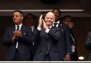 Lee más sobre el artículo La UEFA rompe con Infantino y afirma que ya no confía en la FIFA