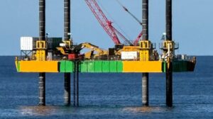 Lee más sobre el artículo Otro hito de VMOS: una plataforma clave ya ocupa su lugar en el mar