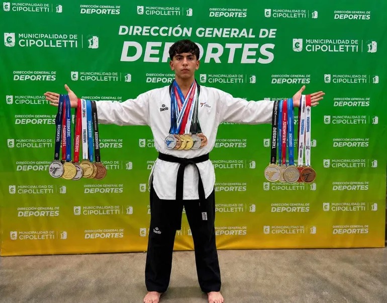 En este momento estás viendo Rodrigo Leiva representará a la Selección Argentina de taekwondo en Perú