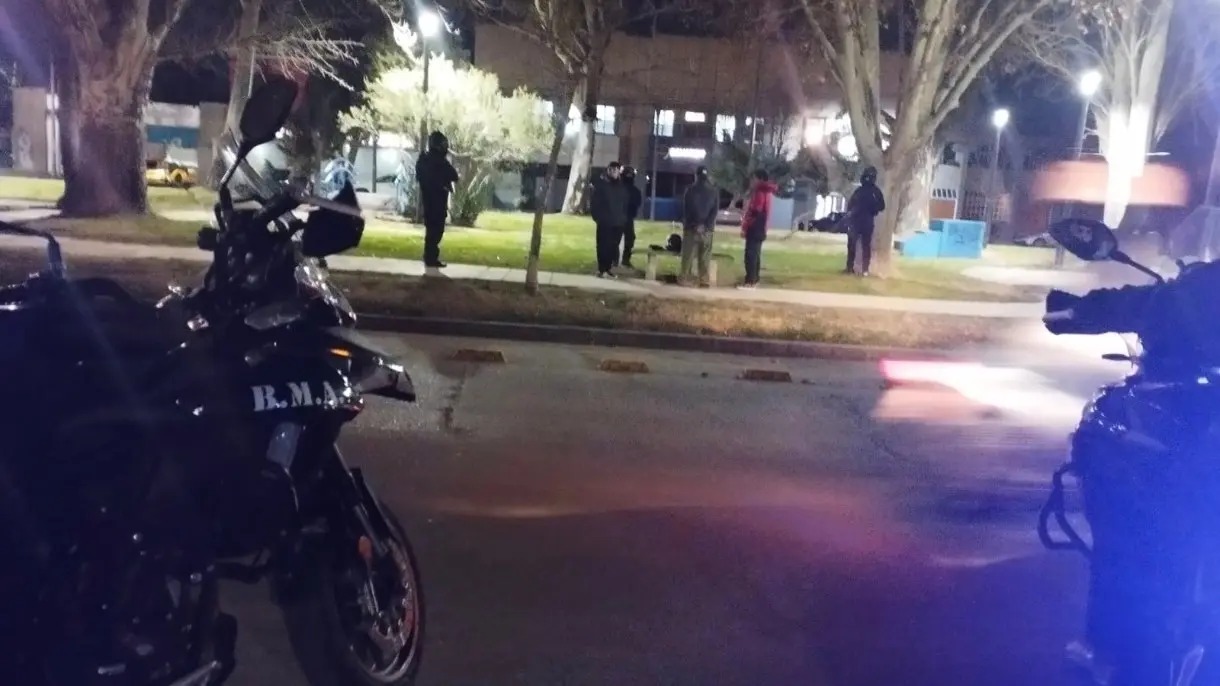 En este momento estás viendo La Policía de Río Negro desplegó operativo de control en General Roca
