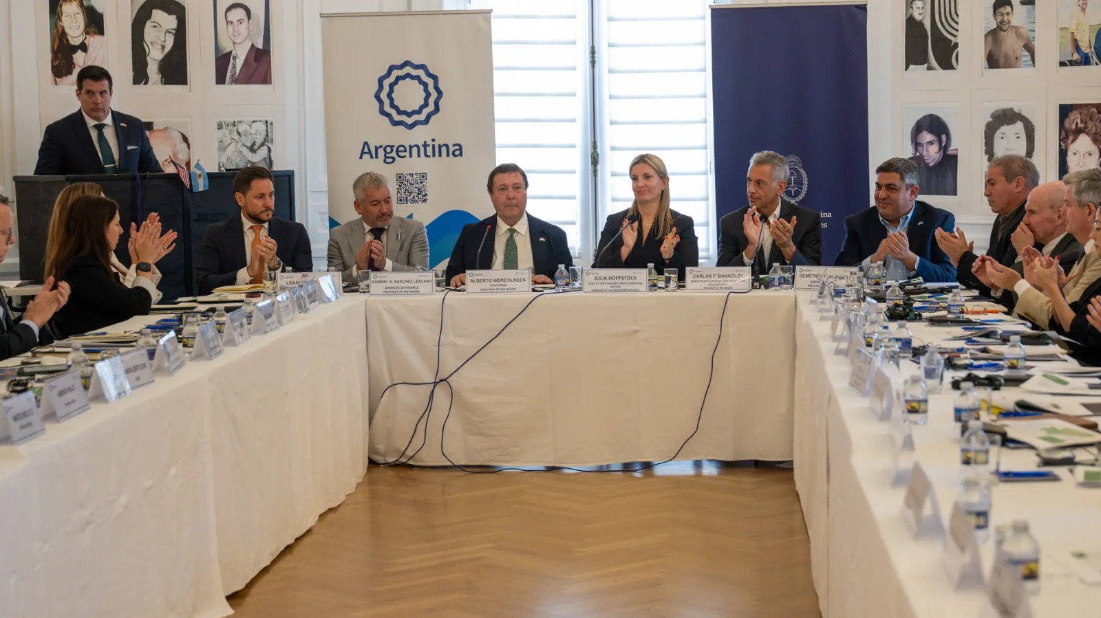 En este momento estás viendo Empresas líderes estadounidenses ponen el foco en Argentina y en Río Negro