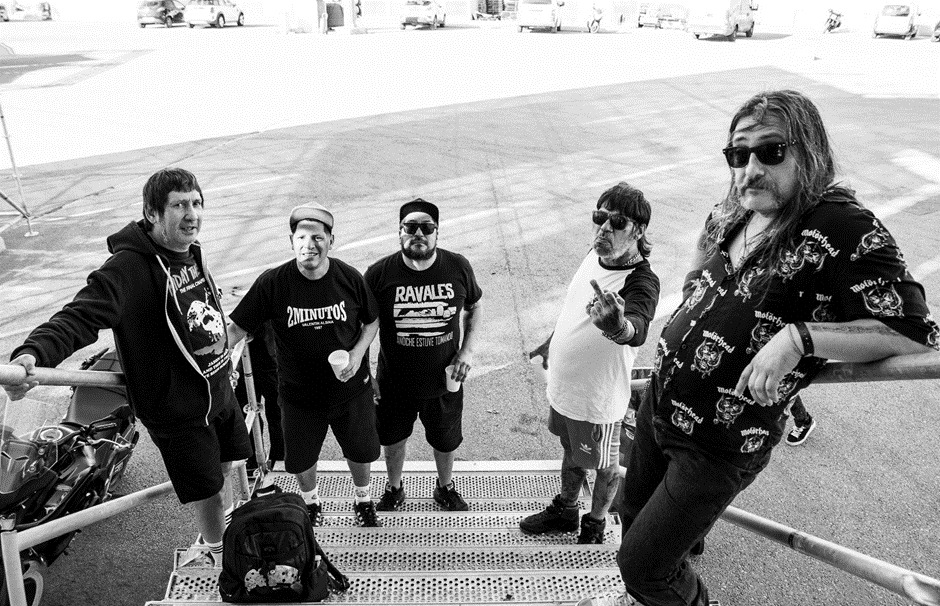 2 Minutos llega a Mood Live con una noche a puro punk: fecha y entradas