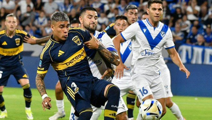 Boca y Vélez se enfrentan por un lugar en los cuartos de final en Córdoba