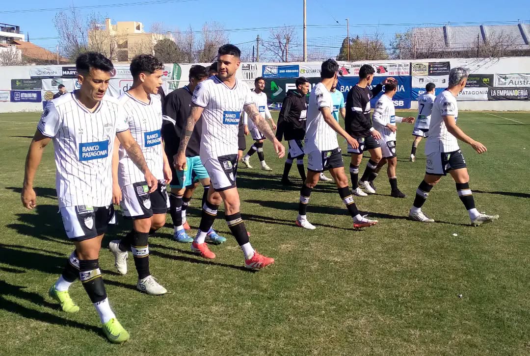 En este momento estás viendo Cipolletti viaja rumbo a Salta para enfrentar a Juventud Antoniana
