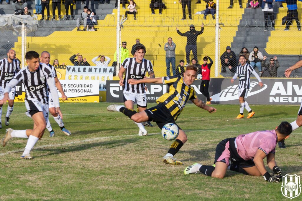 Cipolletti quiere hacerse fuerte frente a Olimpo