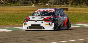 Lee más sobre el artículo Gabriel Ponce de León ganó la carrera del TC2000 en Junín