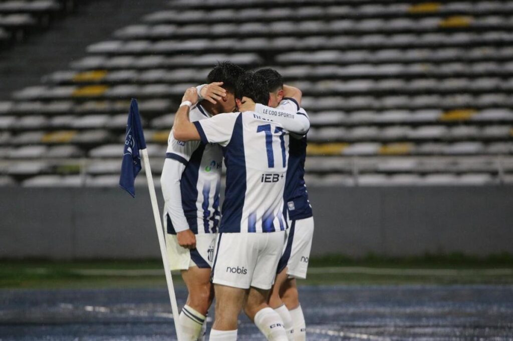 Talleres le ganó a Unión en el Kempes y sumó su primer triunfo con De Felippe