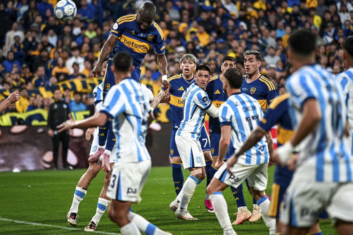 En este momento estás viendo  Boca venció a Racing por 3 a 2 y se clasificó a semifinales