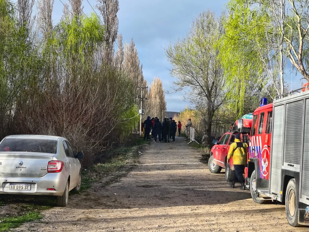 Municipio y Bomberos de Oro unidos en la búsqueda de Gian