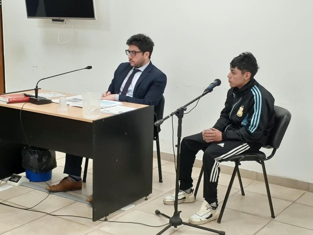 Balacera a una vivienda en barrio Quito: un joven fue imputado