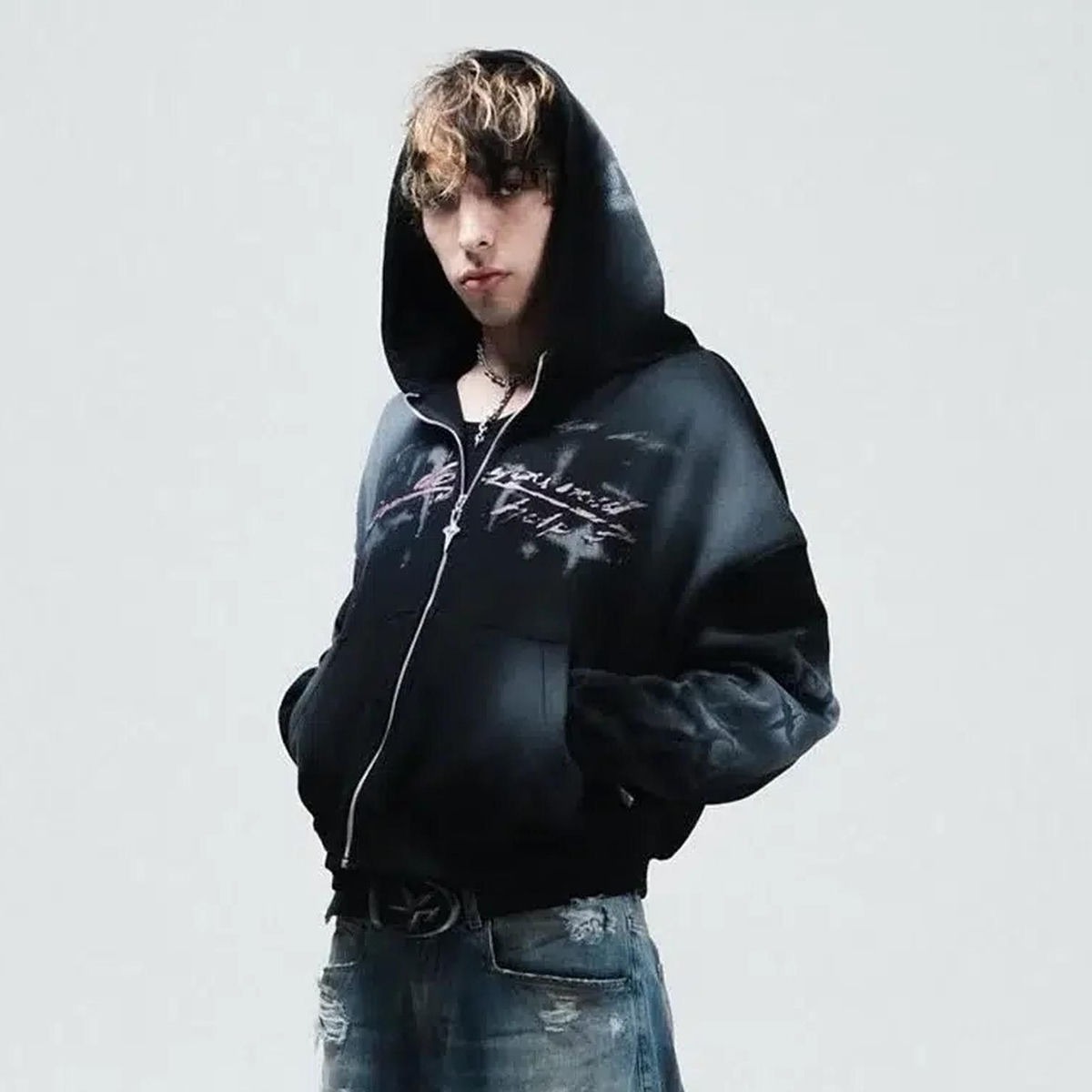 Lee más sobre el artículo Cosmic Kid llega por primera vez a Neuquén con su tour “Estas Melodías”