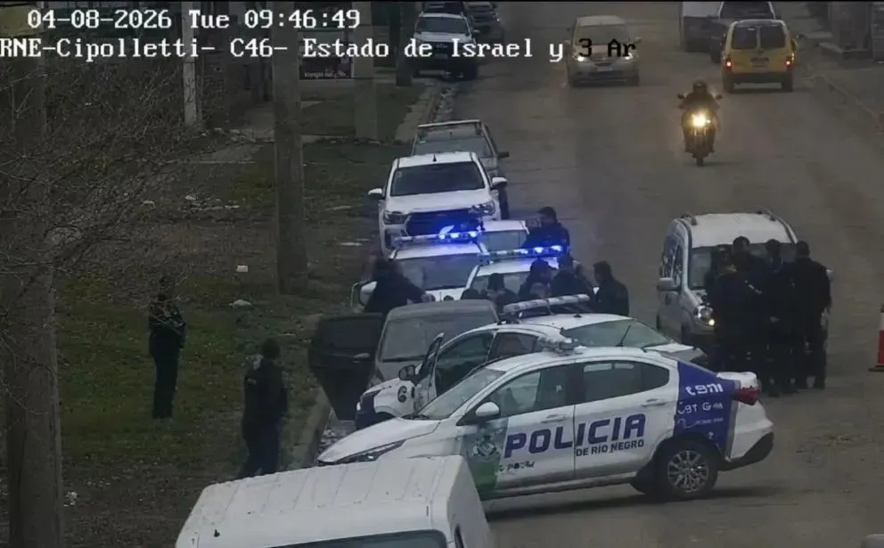 El robo quedó grabado: escaparon de Roca y terminaron detenidos en Cipolletti