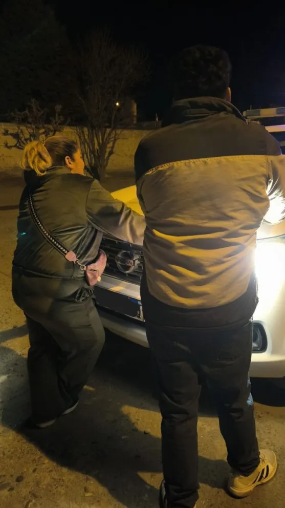 Detuvieron a una pareja acusada de asaltar a un remisero en Allen
