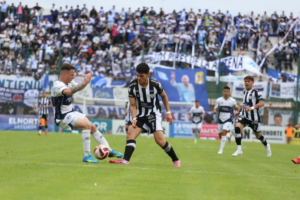 Lee más sobre el artículo Cipolletti no pudo en Córdoba, pero tiene una chance más para ascender
