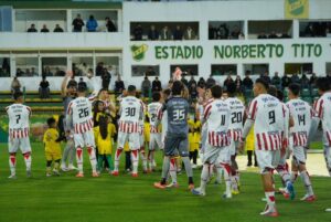 Lee más sobre el artículo Instituto derrotó a Defensa y Justicia y es el primer clasificado a los playoffs del Clausura