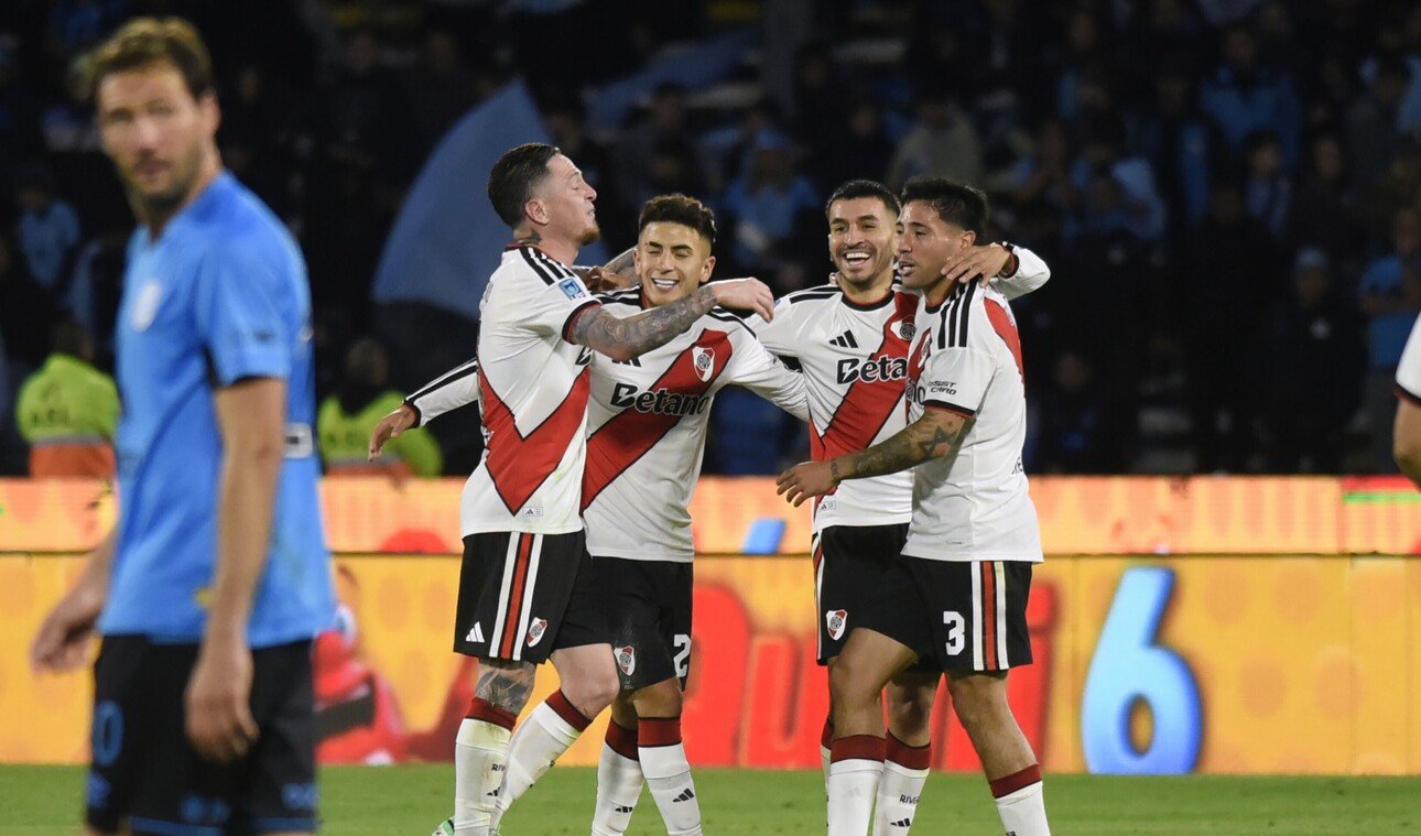 En este momento estás viendo River derrotó 3 a 0 a Belgrano en Córdoba y se metió en zona de playoffs
