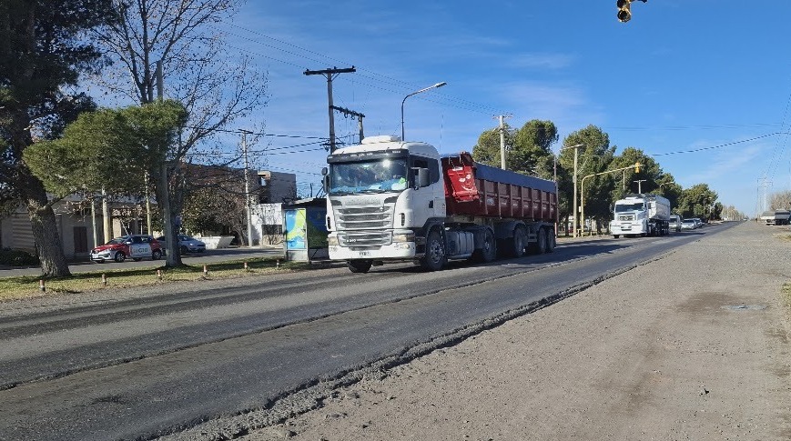 Camiones con sobrepeso: multas millonarias y nuevos controles en Río Negro
