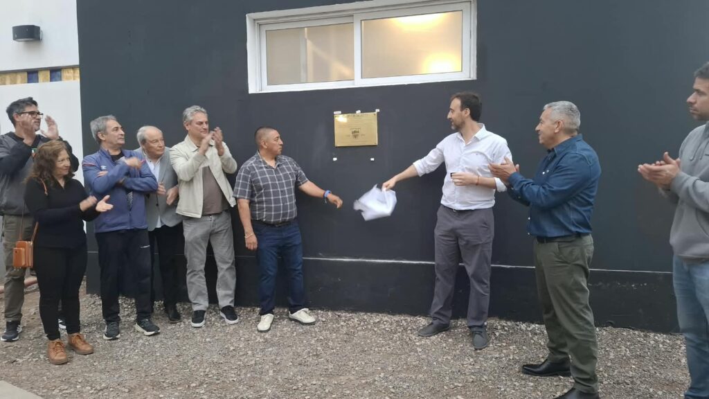 Club Cipolletti celebró sus 100 años con emoción, recuerdos y la ilusión de un domingo histórico