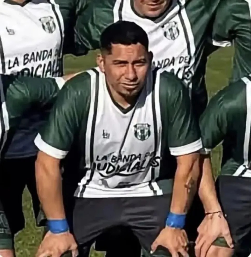 Murió José Alberto Crespo, el futbolista que se descompensó durante un partido de fútbol