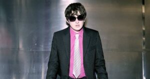 Lee más sobre el artículo Dillom llega a Neuquén con “La Nueva Violencia”: fecha y entradas para su show